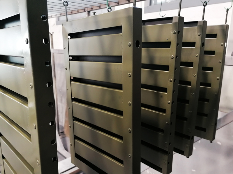 Soluzioni industriali precise, verniciatura e sabbiatura in provincia di Varese